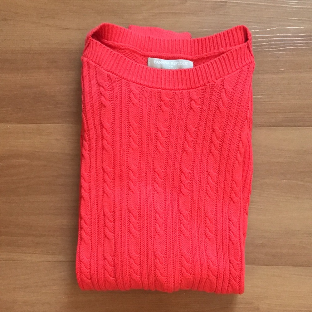 Banana Republic Orange Sweater. Size XS
